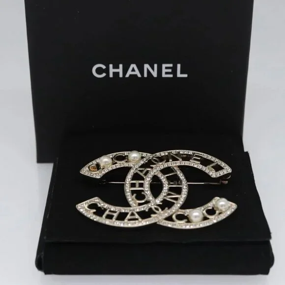 CHANEL COCO Mark Brooch Metal Silver CC Auth bs23017 - Picture 12 of 15